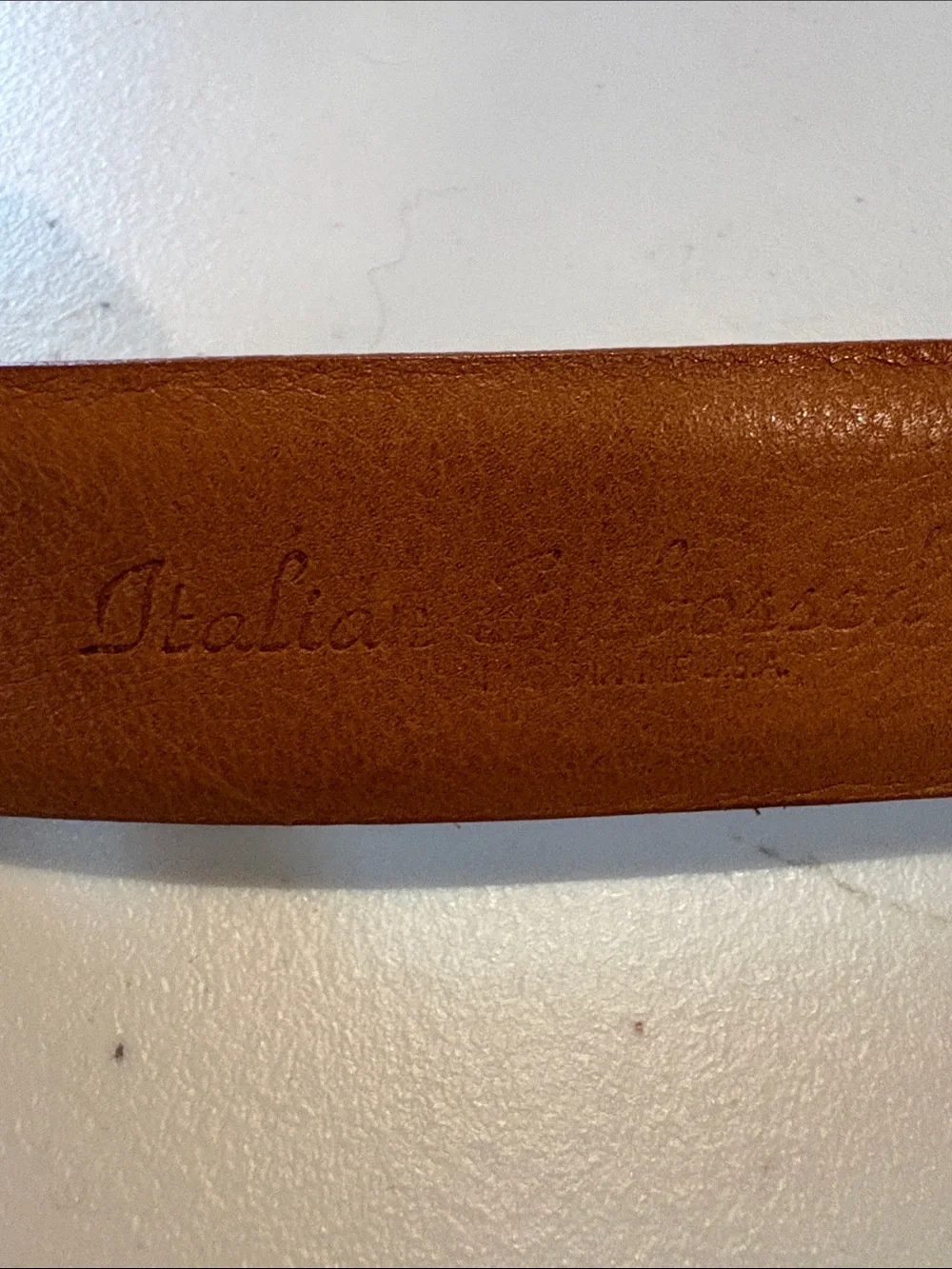 Torino Leather Company Italian Glazed Milled Calfskin Belt. Size 42. Light brown